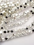 Hematit 4x3.5x3.5mm culoare alb-argintiu ~100 buc 1 buc 352495