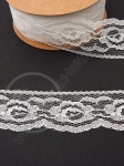 Panglică de dantelă 30mm albă 1 rollă ~9 metri 451346
