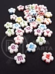Floare cu litere 11x4mm colorată 1 pachet 40g ~130 buc 311231