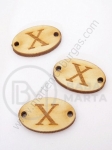 Țiglă de lemn 25x16x3mm litera <b>X</b> gaură 2.5mm 1 pachet 10buc 182260