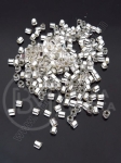 Mărgele de sticlă transparente 3mm cu centru argintiu 1 pachet 40g 331519