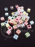 Cub 6x6x6mm litere colorate MIX gaură 3mm 1 pachet 40g ~242 buc 312644